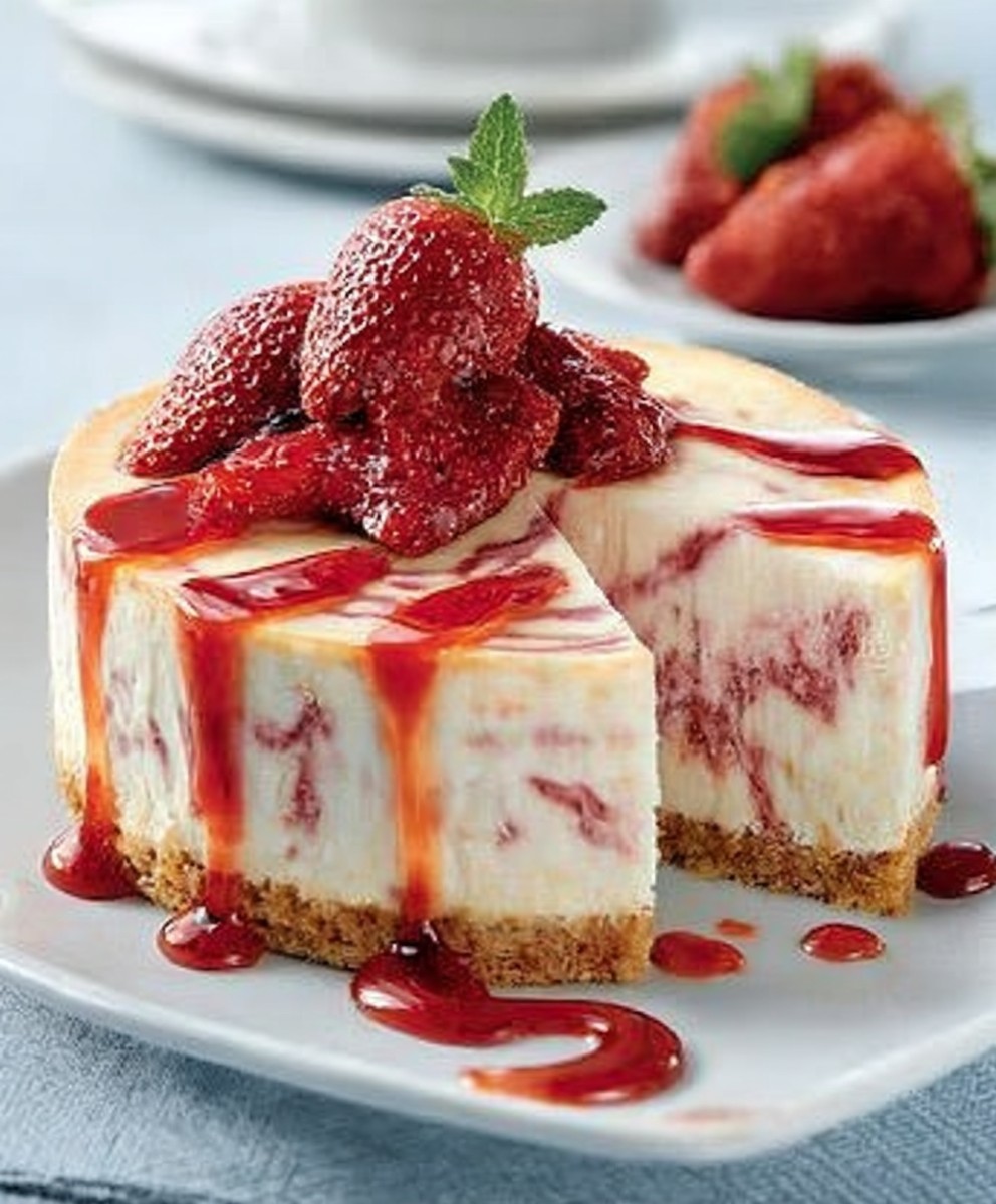 Strawberry Swirl Cheesecake